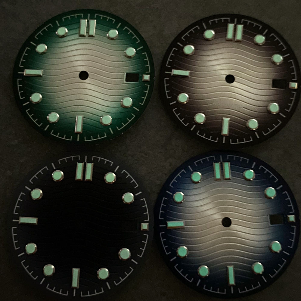 Quadrante dell'orologio Wave D - Luminous Dial Face recensione e prezzo